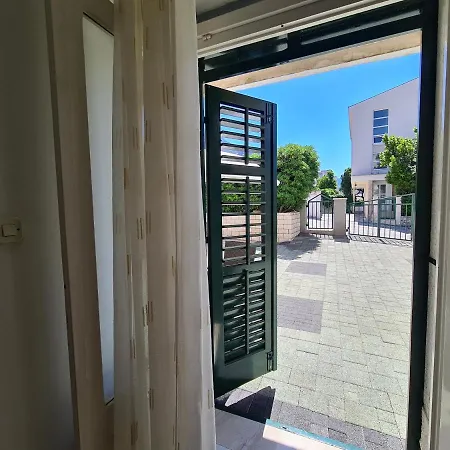 Srzic No1 Apartamento Makarska