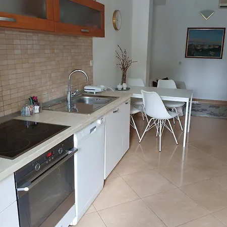 Srzic No1 Apartment Makarska