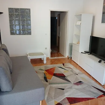 Srzic No1 מאקרסקה