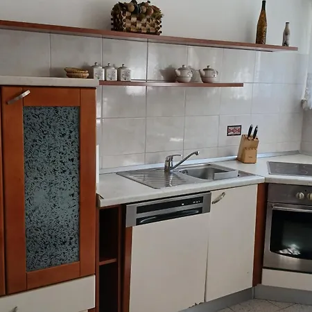 Srzic No1 * Макарська