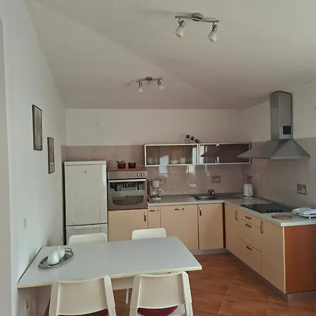 Srzic No1 Apartamento Makarska